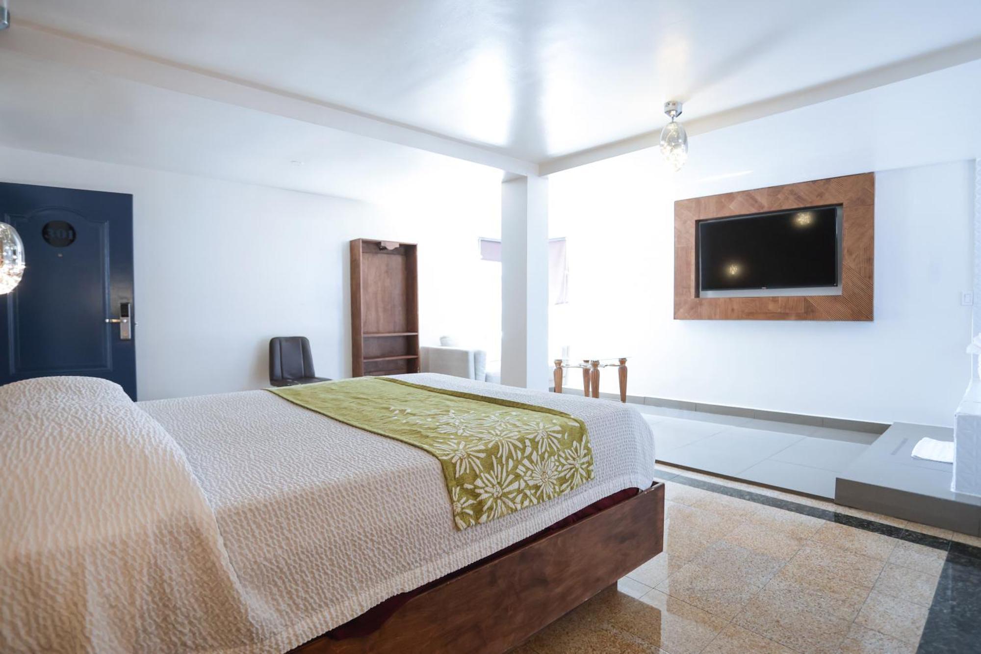 Hotel Aqua Rio Tijuana Eksteriør bilde