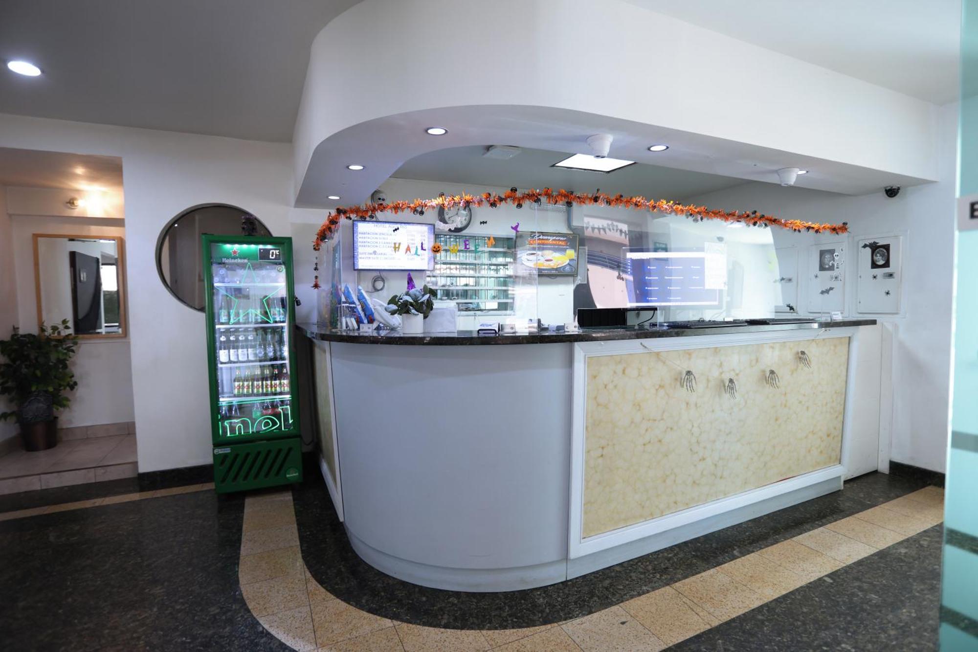 Hotel Aqua Rio Tijuana Eksteriør bilde